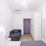 Chiaia Boutique Flat On Pedestrian Area By Napoliapartments