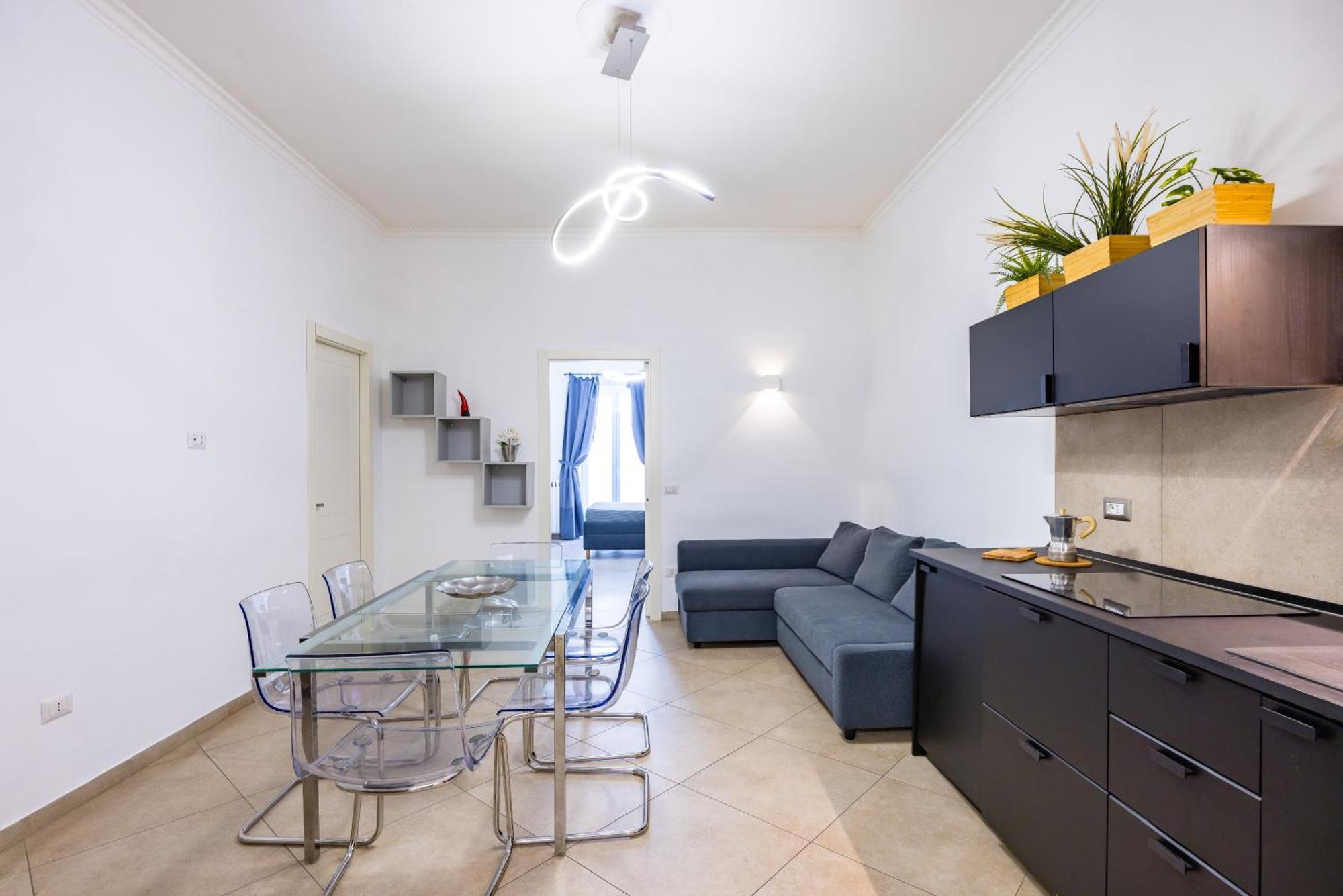 Chiaia Boutique Flat On Pedestrian Area By Napoliapartments