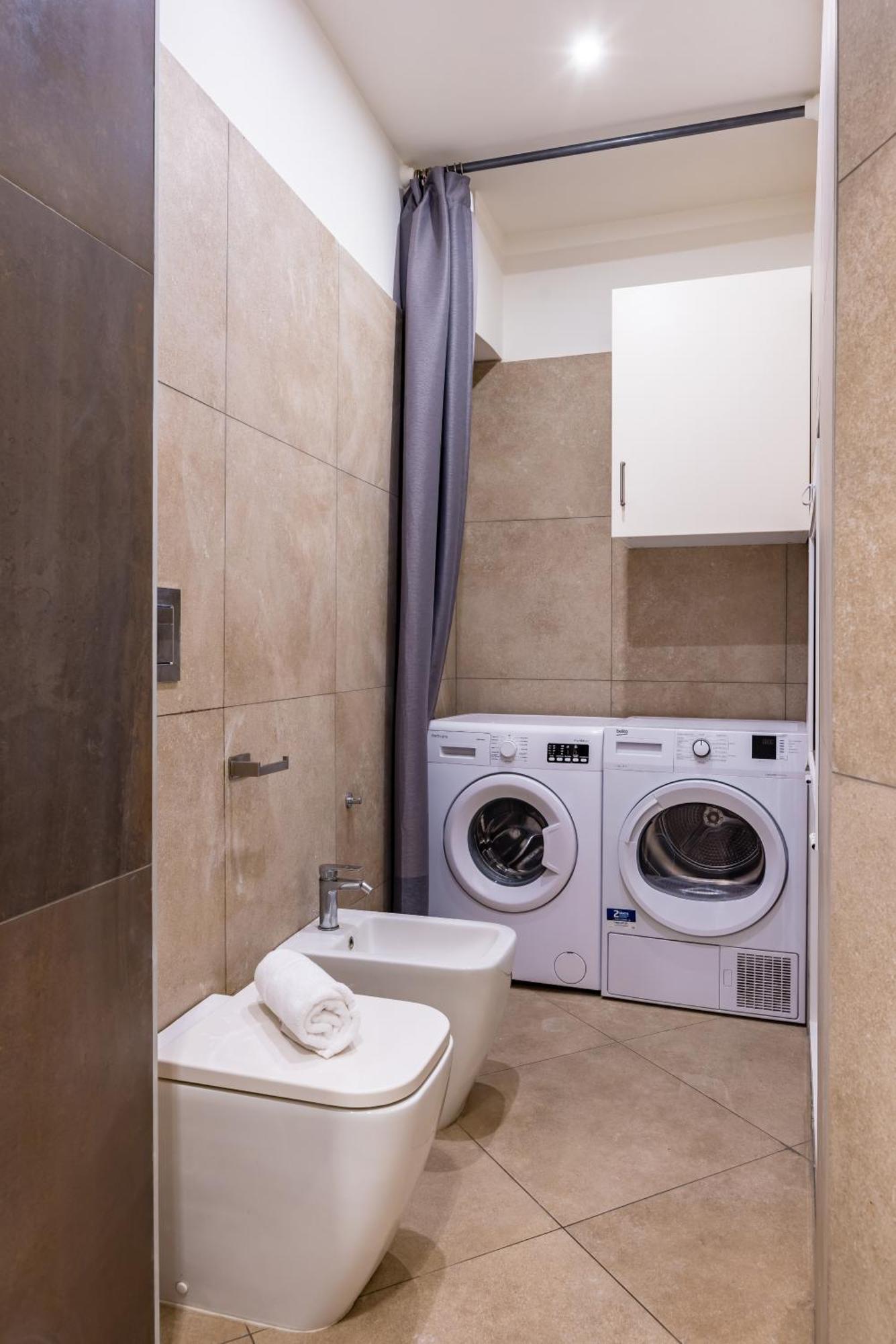 Apartment Chiaia Boutique Flat On Pedestrian Area By Napoliapartments